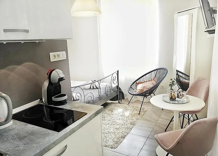 Apartment Centre Lex *